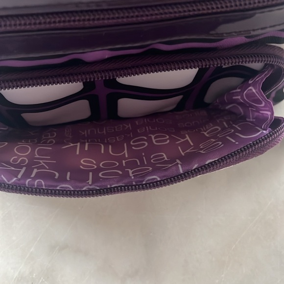 Sonia Kashuk travel bag double zippers train case top handle purple geometric - Picture 12 of 15